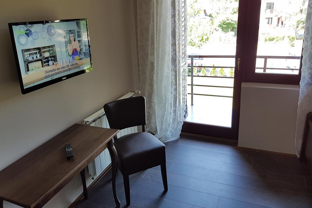 Apartmani Simic วาลเยโว ภายนอก รูปภาพ