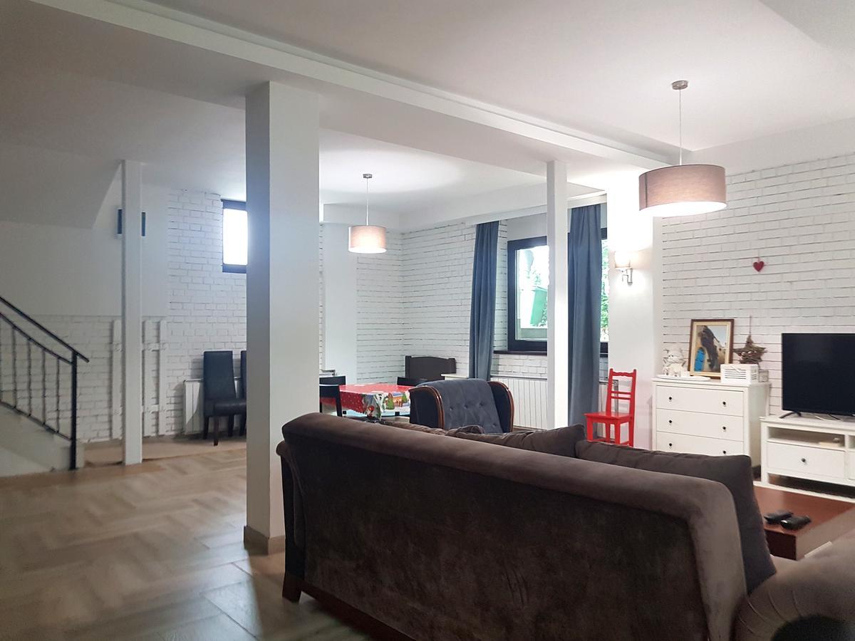 Apartmani Simic วาลเยโว ภายนอก รูปภาพ